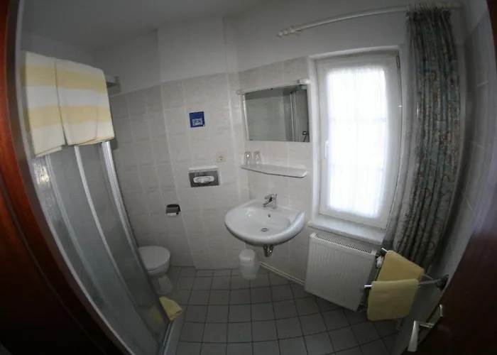 Hotel Wehrstedter Hof 3*